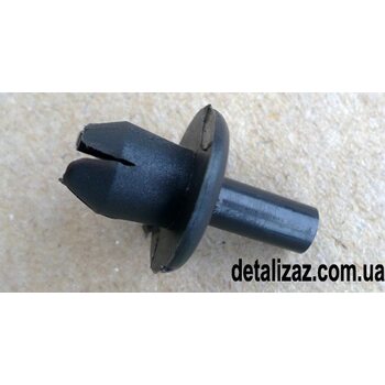 Пистон крепления подкрылка переднего Сенс Ланос ЗАЗ TF69Y0-8403210