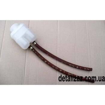 Бачок главного тормозного цилиндра с шлангами. ЗАЗ 110236-3505090-40