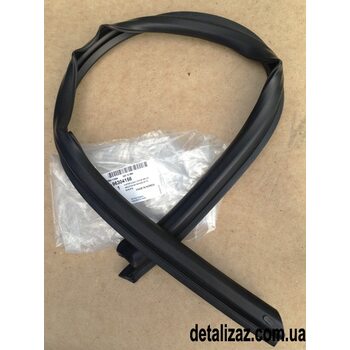 Уплотнитель стекла задней левой двери верхний Ланос GM 96304156