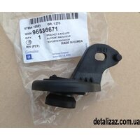 Кронштейн крепления радиатора с подушкой "правый" Aвeo T250. GM 96536671