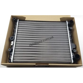 Радиатор охлаждения Таврия Славута АМЗ РАС-Ох1102