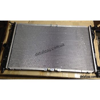 Радиатор охлаждения Ланос с кондиционером паяный ЗАЗ 96182-2610000