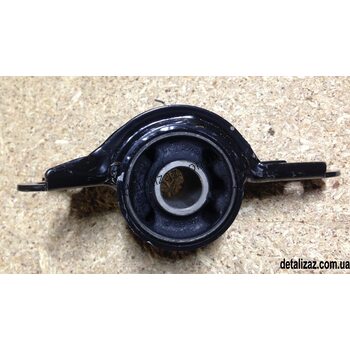 Сайлентблок рычага переднего задний правый Эпика PH 96970075