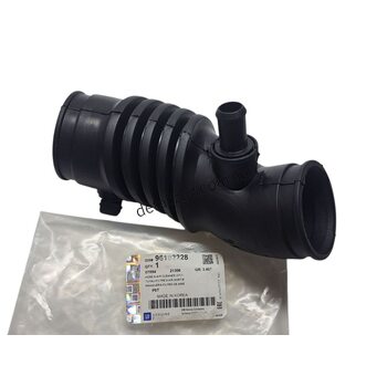 Патрубок воздушного фильтра Ланос 1,6 GM 96182228