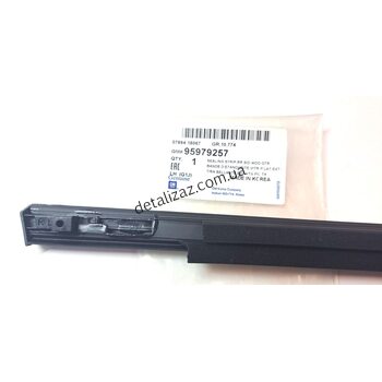 Уплотнитель подоконный задней левой двери Лачетти 95979257