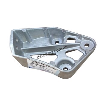 Кронштейн крепления двигателя передний правый Ланос 1.5 GM 96078088