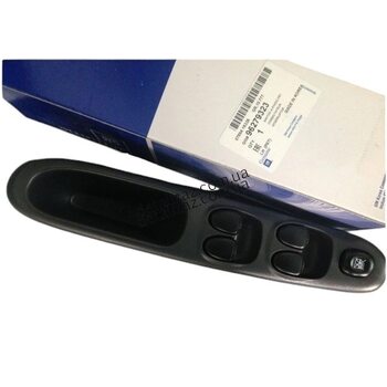 Блок кнопок стеклоподъемника левый Ланос T150 4 кнопки GM 96279323