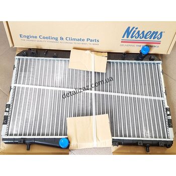 Радиатор основной МКПП с кондиционером Лачетти Nissens 61633