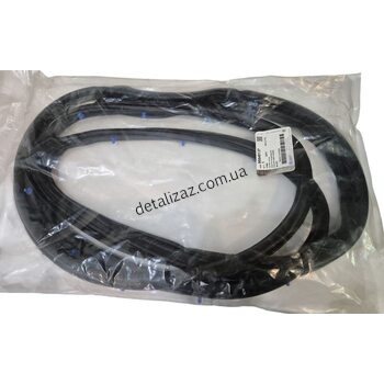 Уплотнитель задней правой двери Авео Т-250 GM 96649137
