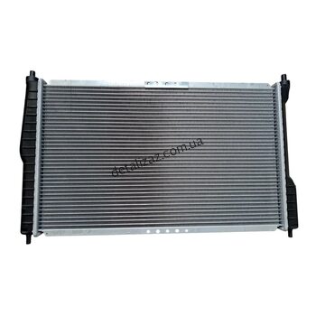 Радиатор охлаждения Ланос с кондиционером 96182261