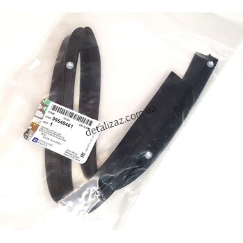 Уплотнитель передней двери нижний Лачетти GM 96548461