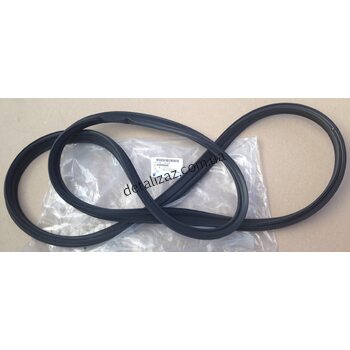 Уплотнитель крышки багажника Авео Т-250 GM 96648488