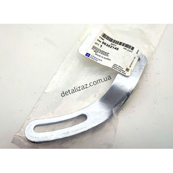 Кронштейн генератора верхний Ланос GM 96352146