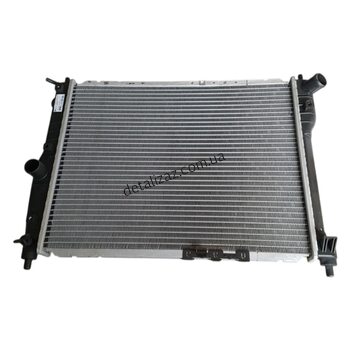 Радиатор охлаждения Ланос б/кондиционера Luzar 0563b