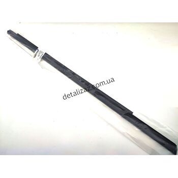 Уплотнитель подоконный задней правой двери Сенс Ланос GM 96304163