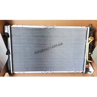 Радиатор охлаждения Ланос 1,4 АКПП LRc 04164b