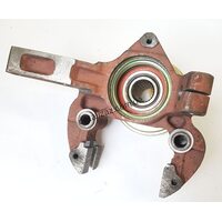 Кулак поворотный в сборе левый Таврия, Славута Украина 1102-2304011